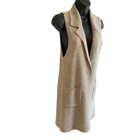 Monteau Los Angeles long vest med 36’ ch 38’ hip 36’ long - Picture 2 of 6